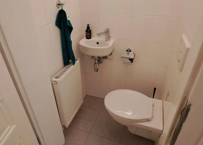 Apartment Moebliertes In Zentrumsnaehe *