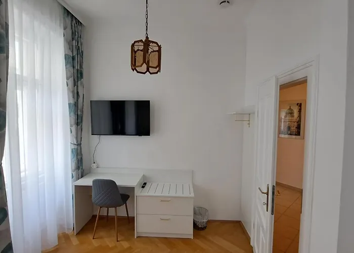 Moebliertes In Zentrumsnaehe